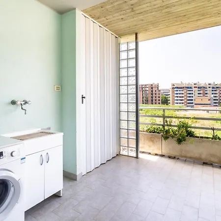 Bilocale Con Spazioso Terrazzo