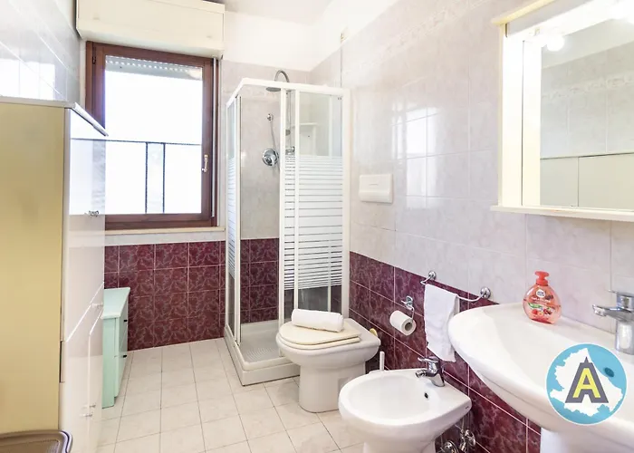 Bilocale Con Spazioso Terrazzo Апартаменты