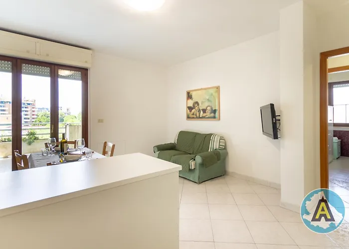 Bilocale Con Spazioso Terrazzo